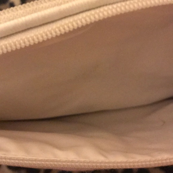 Purse - Picture 3 of 3